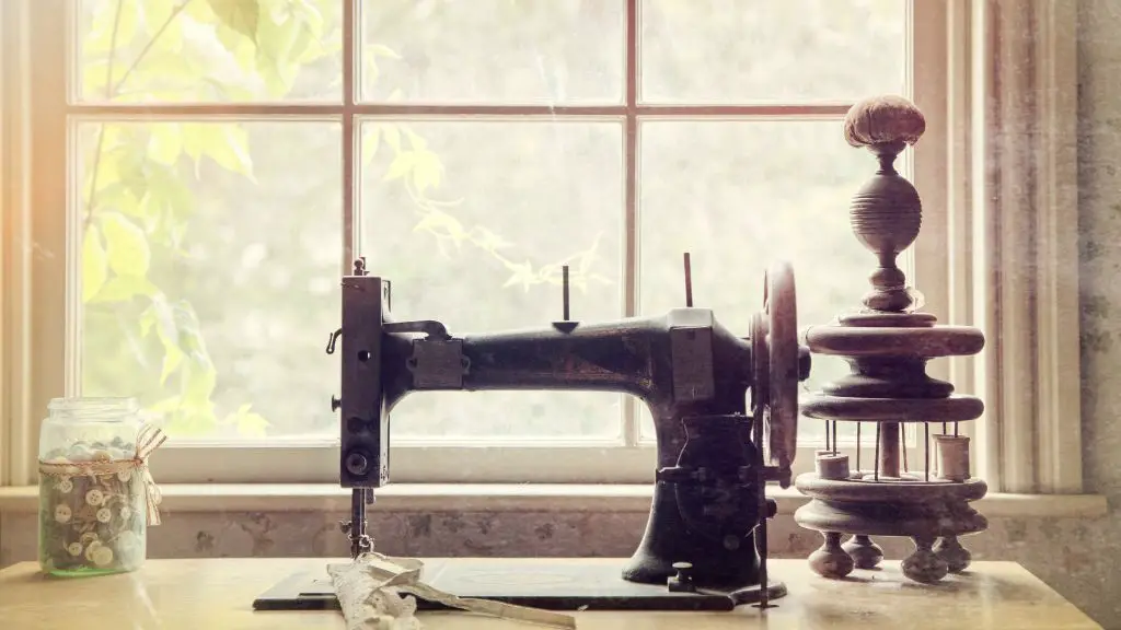 clean-vintage-sewing-machine
